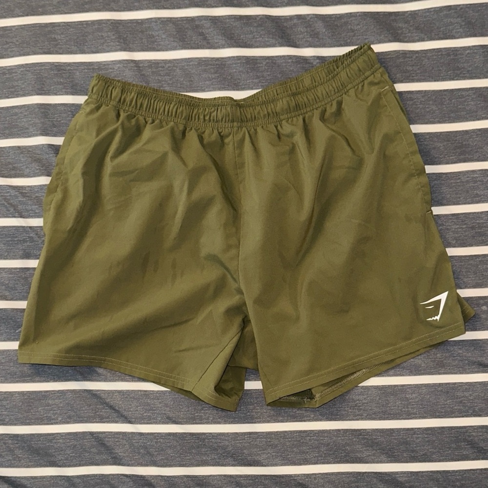 2 Gymshark shorts size XL